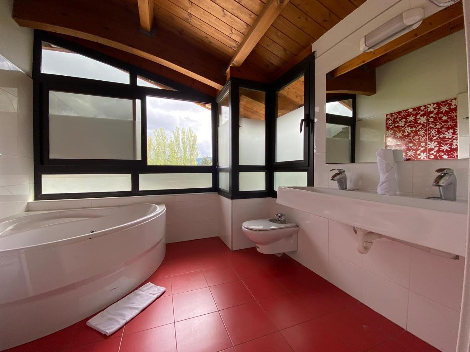 Roomrural Hotel Iru-Bide Lumbier Luaran gambar