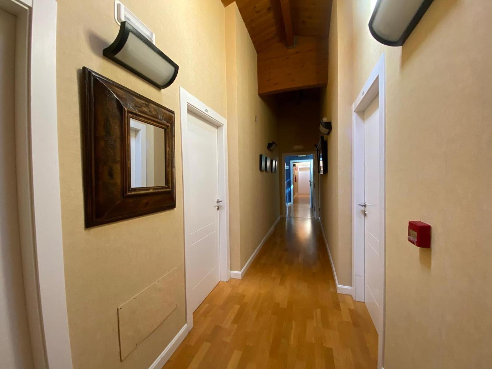 Roomrural Hotel Iru-Bide Lumbier Luaran gambar