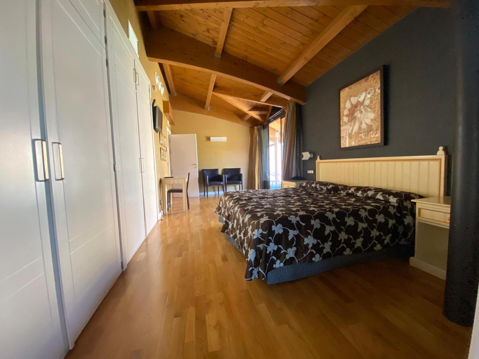 Roomrural Hotel Iru-Bide Lumbier Luaran gambar